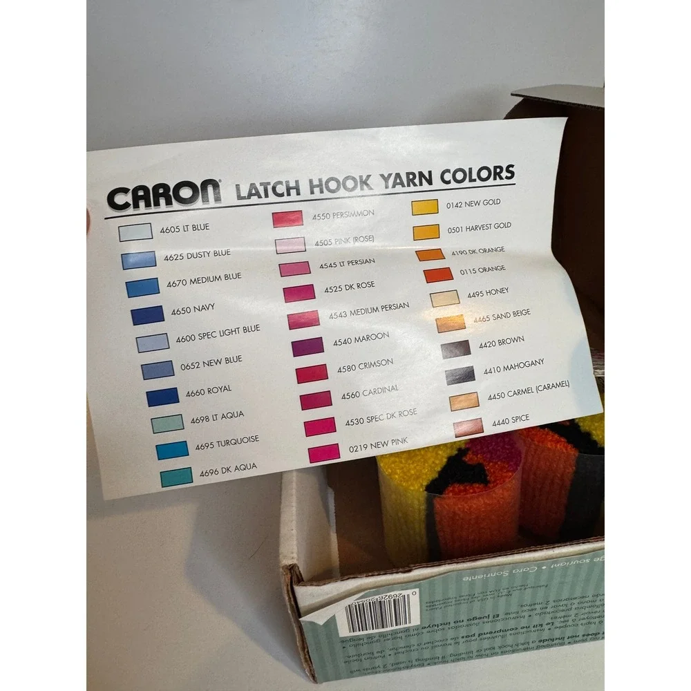 Natura Smiley Face Latch Hook‎ Kit 12x12 Complete Craft Kit Yarn Canvas Retro
